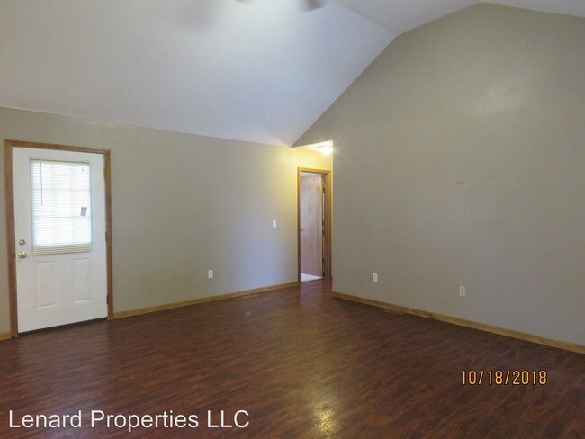 Building Photo - 3 br, 2 bath House - 3245 W Lombard St