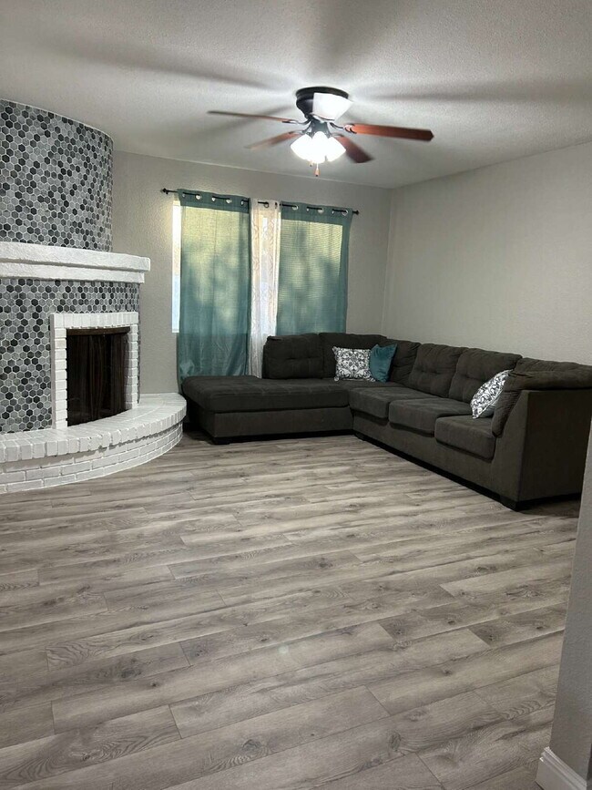 Foto del edificio - "Well Maintained 3-Bedroom, 2 Bathroom in Yuma Valley!"