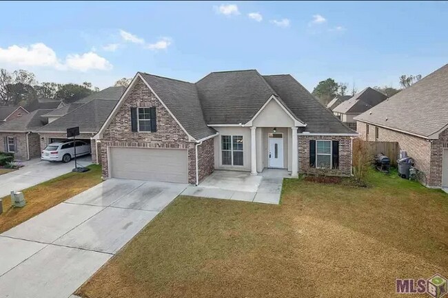 Building Photo - 10038 Savannah Jane Ln