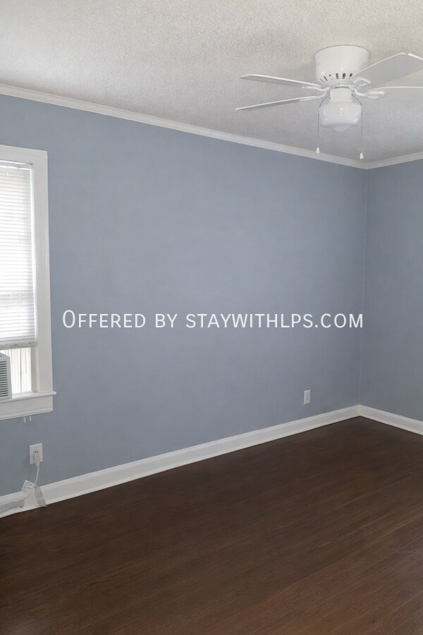 Foto del edificio - 3656 Kearney Ave