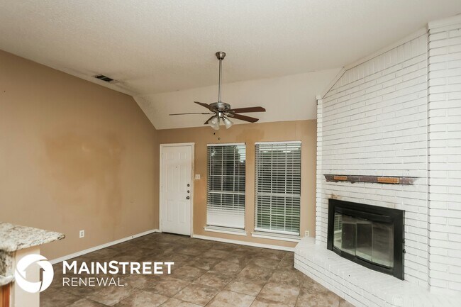 Foto del edificio - 1717 Worthington Ln