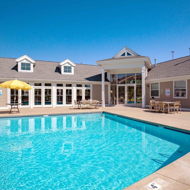 Rosemont Square Apartments at 2 Chestnut W Randolph, MA