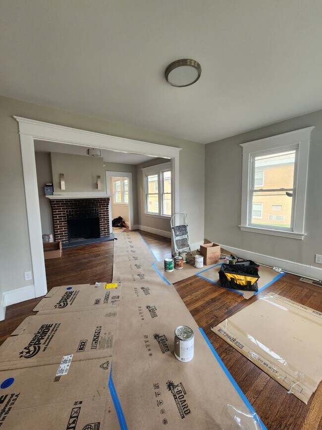 Building Photo - 322 Blake St