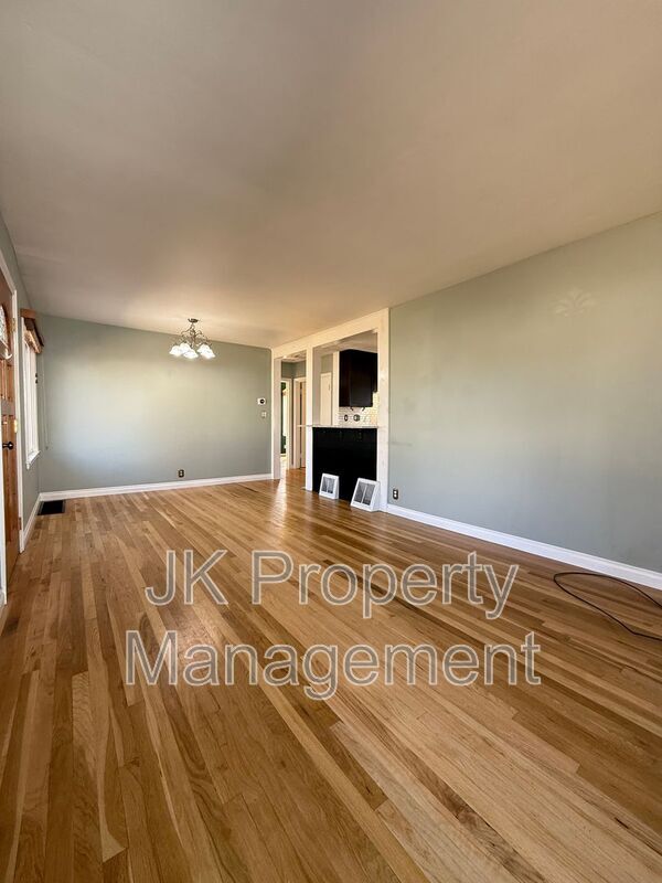 Foto del edificio - 2416 4th Ave S