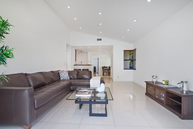 Foto del edificio - 21190 Mainsail Cir
