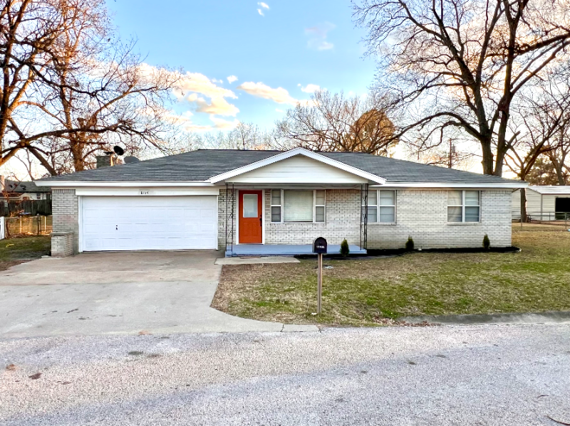Primary Photo - 8734 E 170th Pl