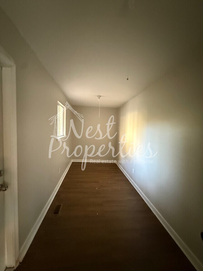 Foto del edificio - 233 E Cambridge Ave