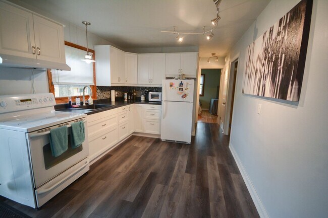 Foto del edificio - 1751-1753 1st St NW