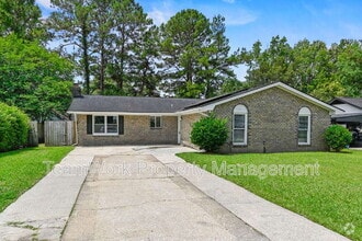 Building Photo - 313 Clearwater Dr