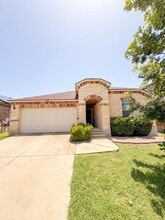 Building Photo - 1313 Daffodil Dr