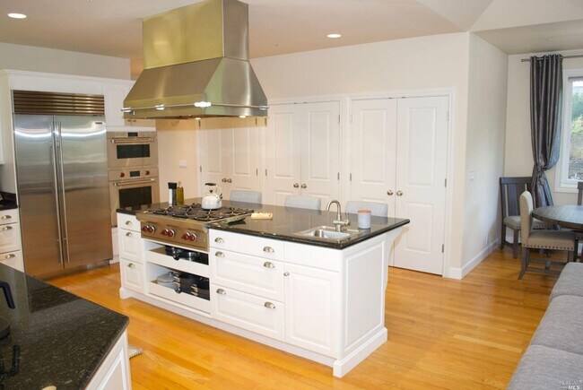 Foto del edificio - 5 Tonya Ln