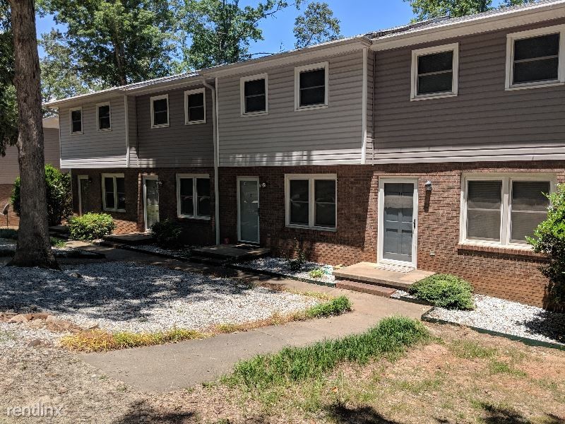 Primary Photo - 2 br, 1.5 bath Townhome - 111 Sylvia Lane
