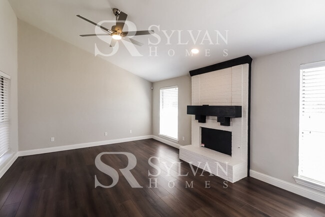 Photo - Life Just Got Better! House