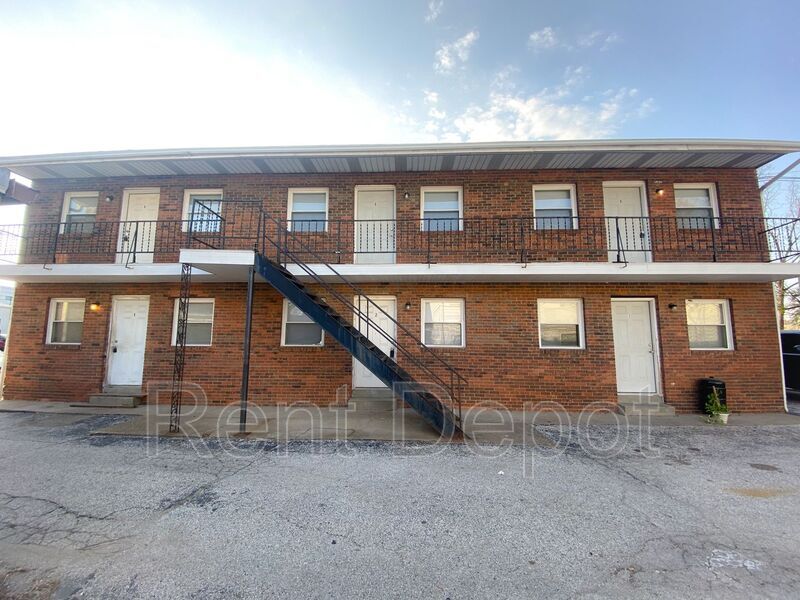 605 W Michigan St Unit 605 W Michigan St 6, Evansville, IN 47710