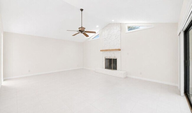 Foto del edificio - 5055 NW 89th Way