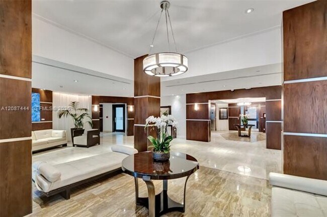 Building Photo - 2451 Brickell Ave