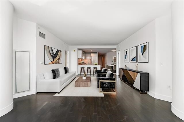 Foto del edificio - 77 Hudson St