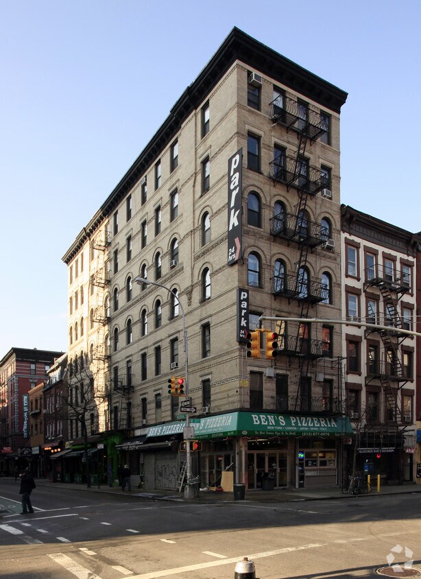 119121 MacDougal St, New York, NY 10012 Apartments in New York, NY