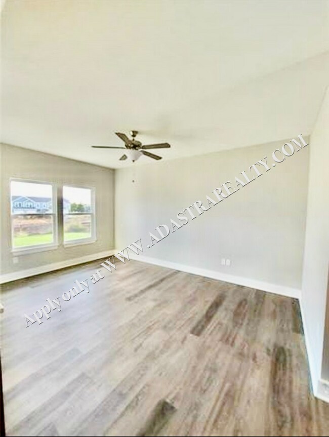 Foto del edificio - Nice 3 Bed 3 Bath Townhome in Louisburg -A...