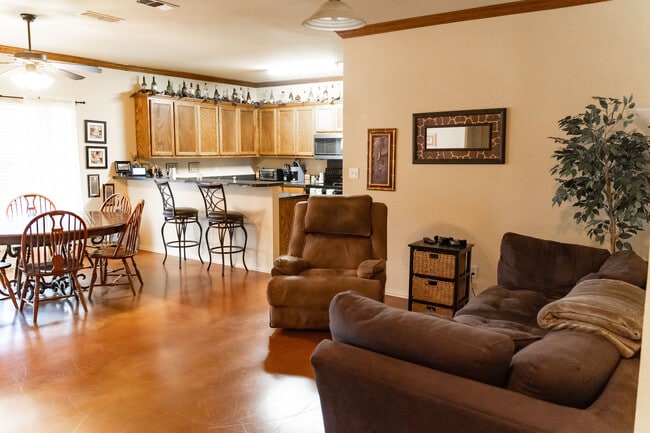 Foto del edificio - 109 Brock Hill Ln