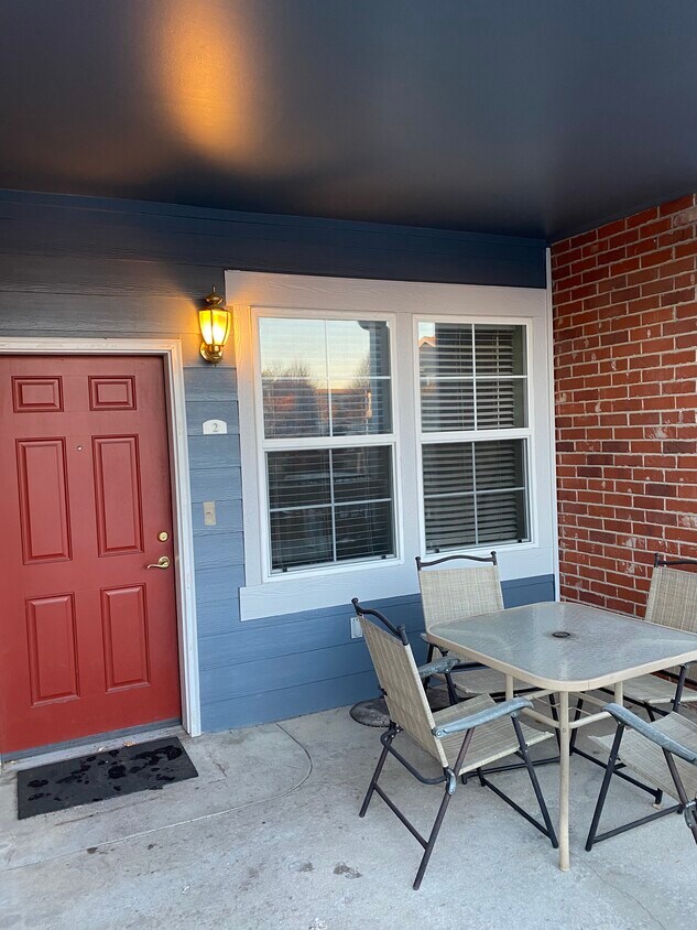 Front Entrance - 16312 E Fremont Ave