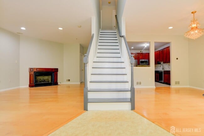 Building Photo - 34 Forest Dr