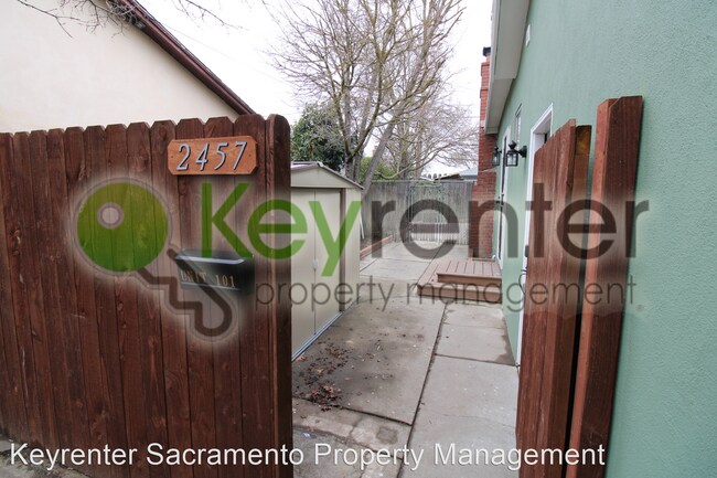 Building Photo - 1 br, 1 bath House - 2457 39th Ave Unit #101