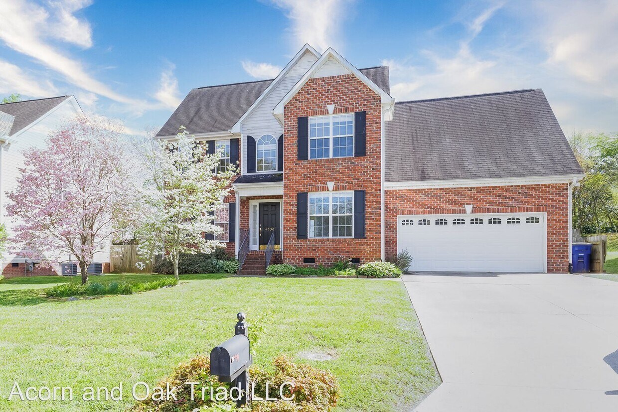 Primary Photo - 3 br, 2.5 bath House - 4536 Stimpson Ridge...