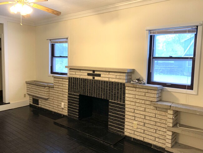 Foto del edificio - 319 Wildwood Ave