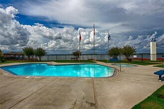 Building Photo - 14605 Ophiuchus Ct