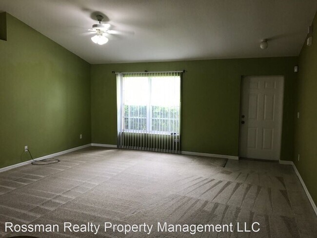 Foto del edificio - 3 br, 2 bath House - 300 NW 18th Ave