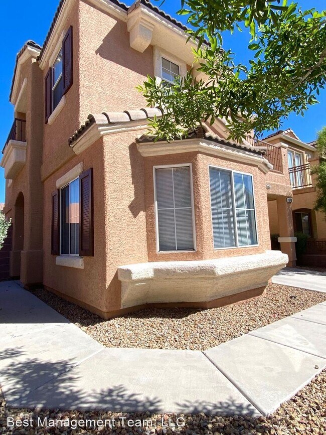 Building Photo - 3 br, 2.5 bath House - 10456 Coyote Cub Av...