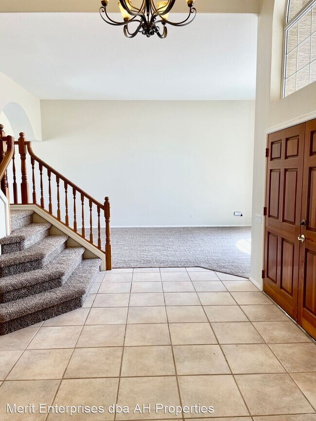 Foto del edificio - 5 br, 3 bath House - 16001 S 38TH WAY