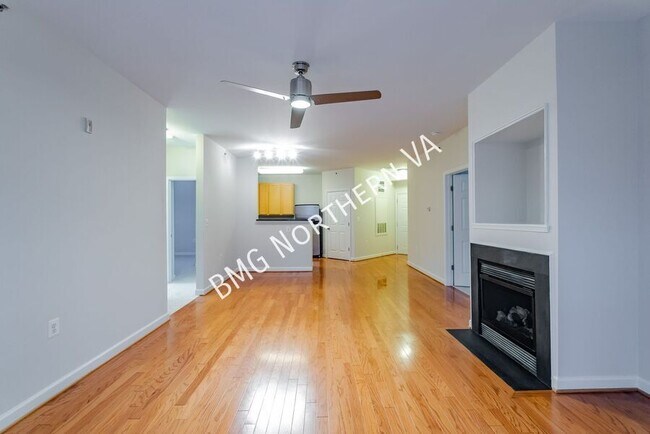 Foto del edificio - 42470 Pennyroyal Sq