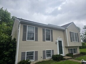 Building Photo - 26 Zanella Dr