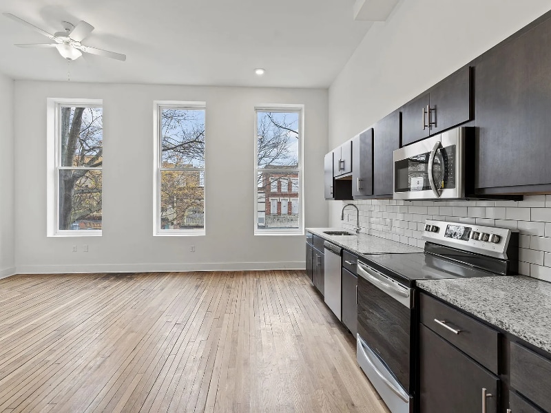 Photo - 109 E Broad St (Richmond, VA)