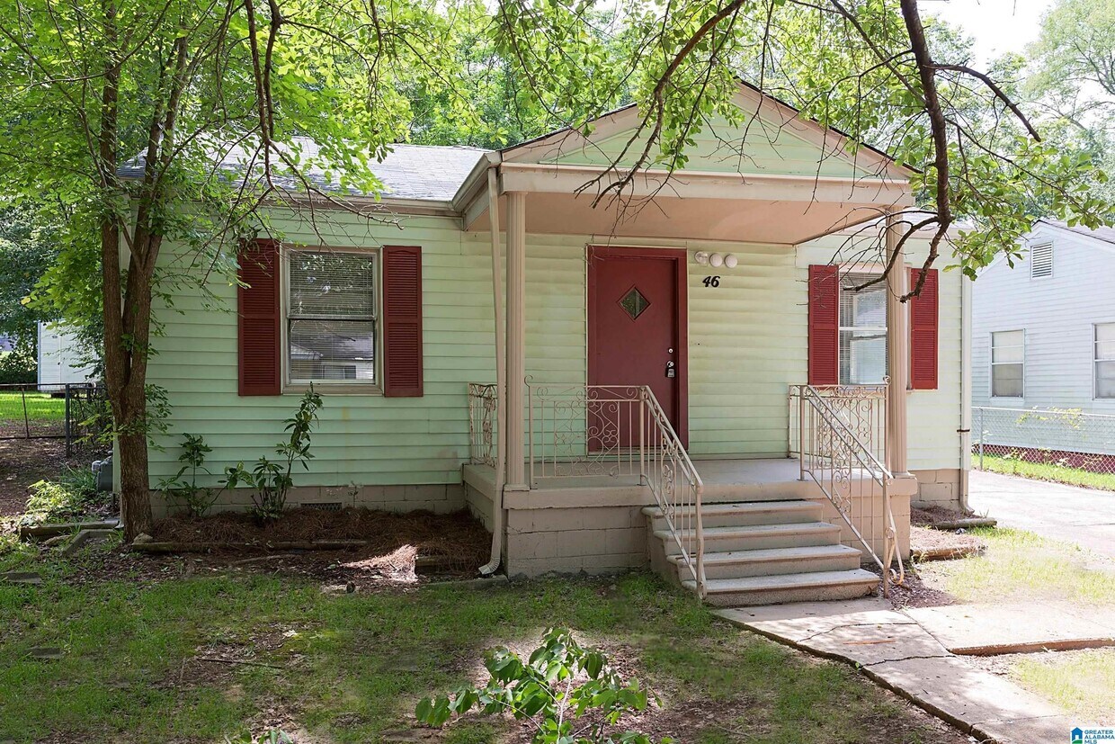 Primary Photo - 46 Wilkes Cir