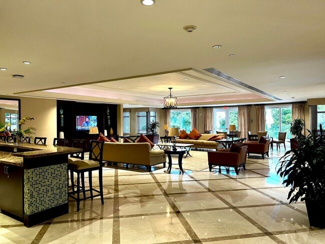 Foto del edificio - 19900 E Country Club Dr