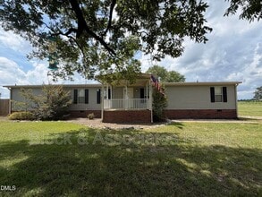 Building Photo - 4247 Spring Hill Church Rd