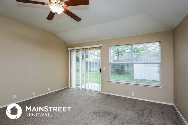 Building Photo - 1804 Little Deer Ln