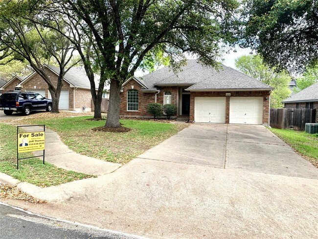 Foto del edificio - 12724 Picket Rope Ln