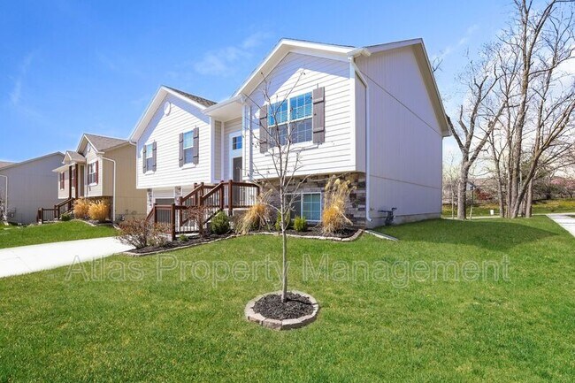Building Photo - 7816 N Tipton Ave