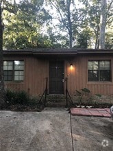 Building Photo - 1631 Kay Ave