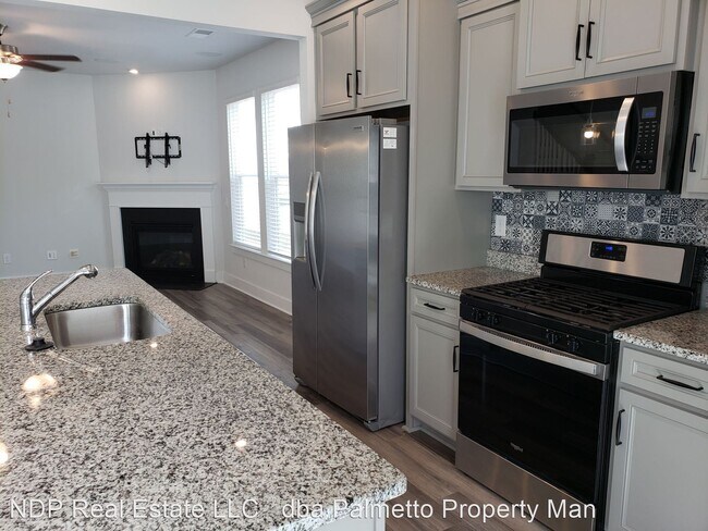 Building Photo - 3 br, 2.5 bath House - 136 Addington Lane