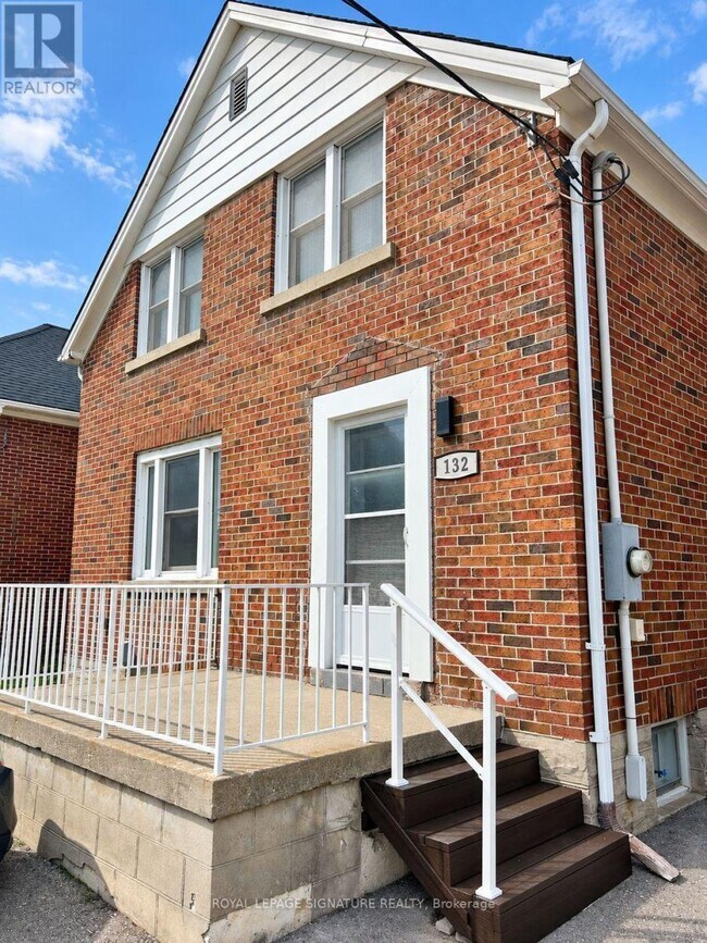 Photo du bâtiment - 132 Bridgeport Rd E
