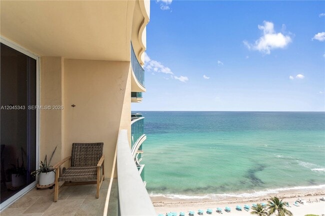 Foto del edificio - 2501 S Ocean Dr
