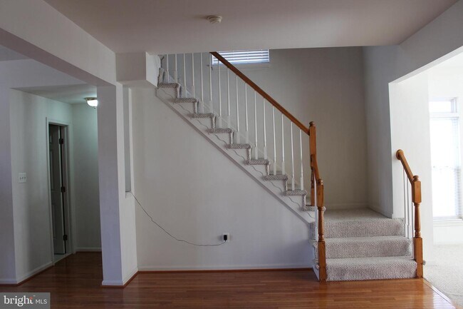 Foto del edificio - 7337 Oldham Leeds Way