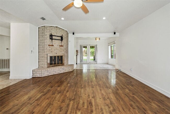 Building Photo - 4811 Algernon Dr