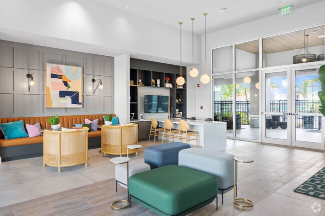 Interior Photo - The Lucie at Tradition