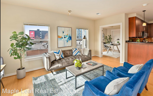 Building Photo - 2 br, 2 bath House - 1026 NE 65th Street #308